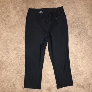 Nike workout capris